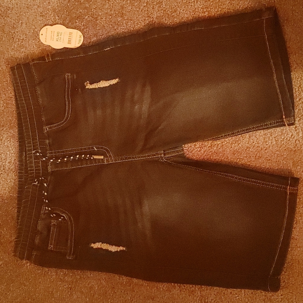 2 boys shorts 1 boys jeans
